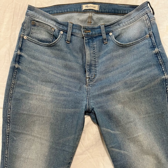 Madewell 10” High-Rise Skinny Crop size 32 - Picture 7 of 9